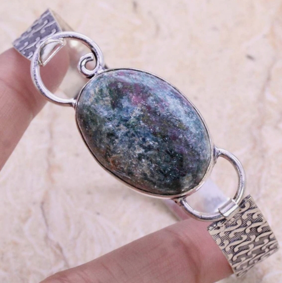 Ruby Fuchsite Gemstone 925 Sterling Silver Handmade Bracelet - Picture 1 of 5